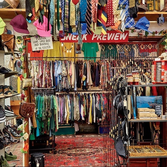 Meet your Posher, Amanda - Picture 8 of 16